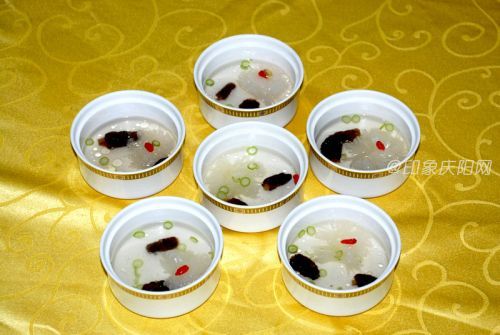 補(bǔ)腎壯陽(yáng)、壯腰益精的慶陽(yáng)子午菌牛髓湯