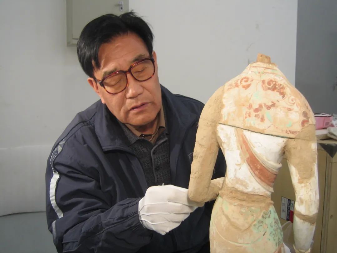 【中央媒體看甘肅】守護(hù)千年敦煌，他只覺一生太短……