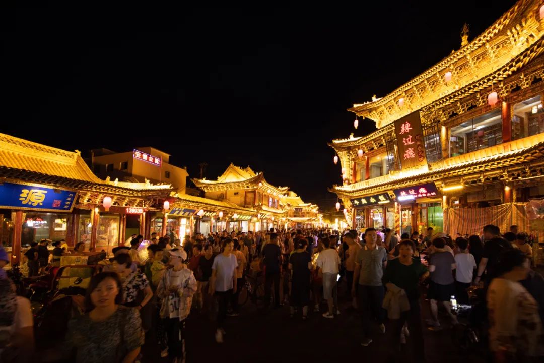 古風(fēng)、華美、浪漫、美味……現(xiàn)實版“清明上河圖”，就在這里！