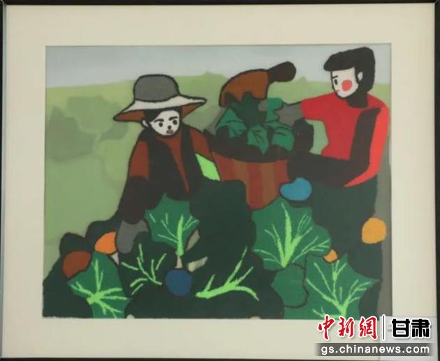 皋蘭縣高原夏菜項目幫助當(dāng)?shù)貗D女增收致富。刺繡 黃淑娟 繡稿 趙海科