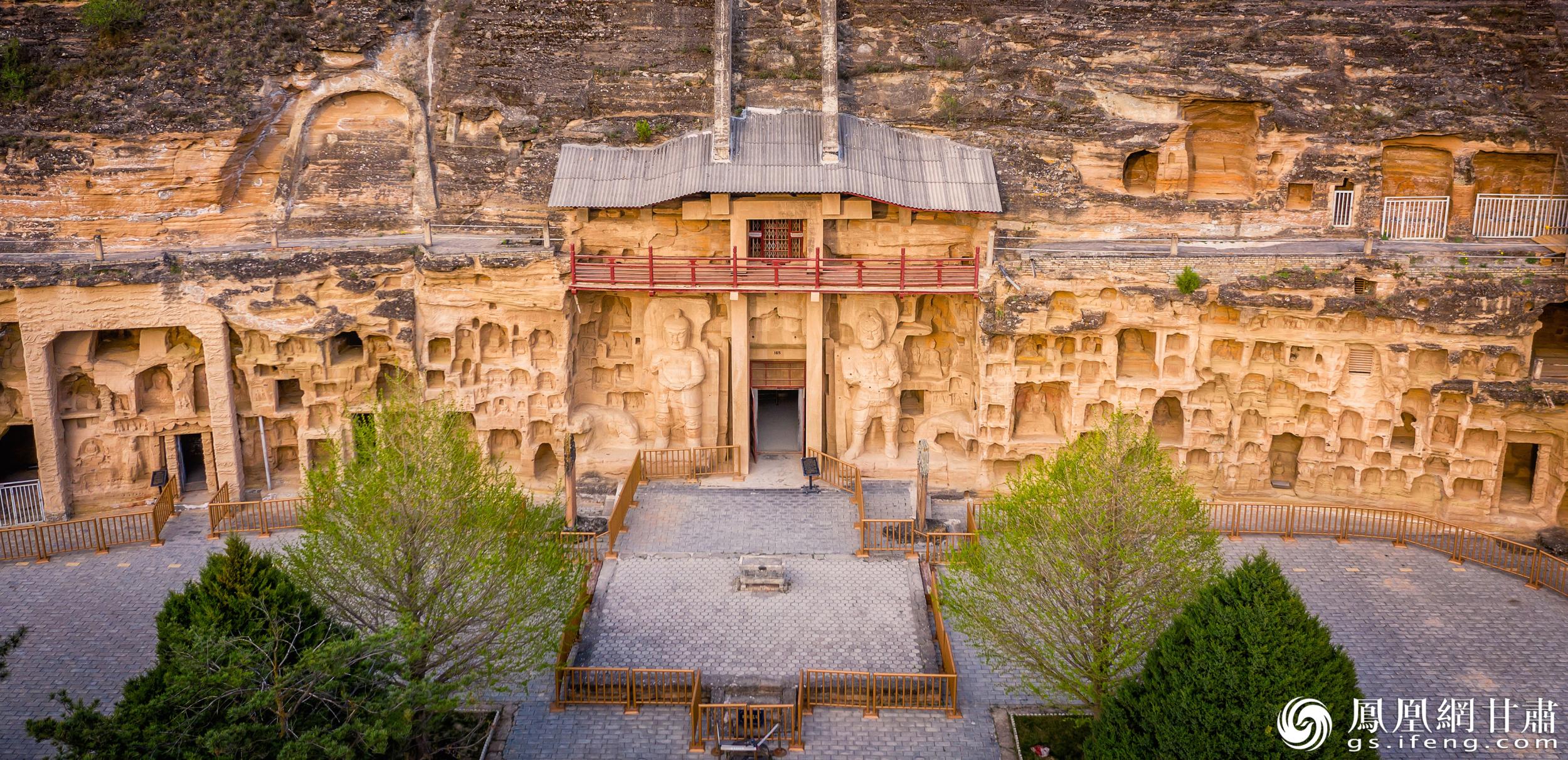 北石窟寺始建于北魏，經(jīng)多個(gè)朝代增修形成密集窟龕。北石窟寺文物保護(hù)研究所供圖