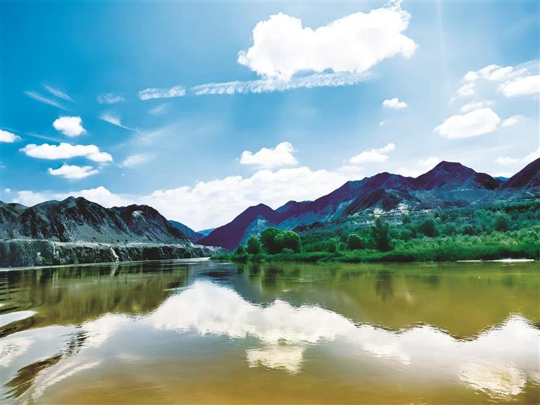 蘭州鄉(xiāng)村旅游線路“探秘黃河奇峽谷”迎來首批游客